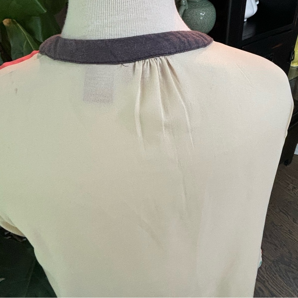 🌸 Red Ranch Embroidered Western Blouse - Women’s L - Picture 3 of 7